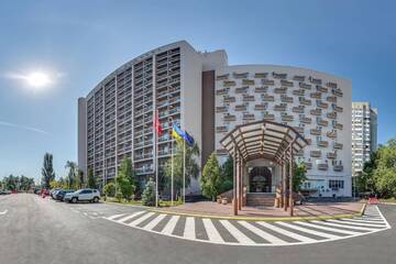 Фотографии Отель Bratislava Hotel Kyiv г. Киев (Украина) №1 Фото Отель Bratislava Hotel Kyiv г. Киев 1