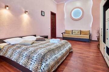 Фотографии Апартаменты Home Hotel Apartments on Zoloti Vorota г. Киев (Украина) №1 Фото Апартаменты Home Hotel Apartments on Zoloti Vorota г. Киев 1