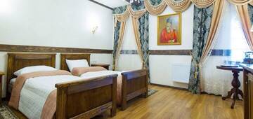 Фотографии Отель Hotel Fortetsya Hetmana г. Киев (Украина) №4 Фото Отель Hotel Fortetsya Hetmana г. Киев 4