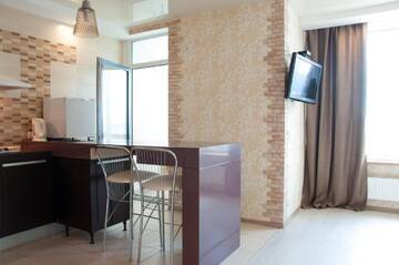 Фотографии Апартаменты Apartment on Bogatyrskaya 6a г. Киев (Украина) №2 Фото Апартаменты Apartment on Bogatyrskaya 6a г. Киев 2