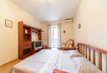 Фотографии Апартаменты 1-room apartments Kiev city center г. Киев (Украина) №2 Фото Апартаменты 1-room apartments Kiev city center г. Киев 2