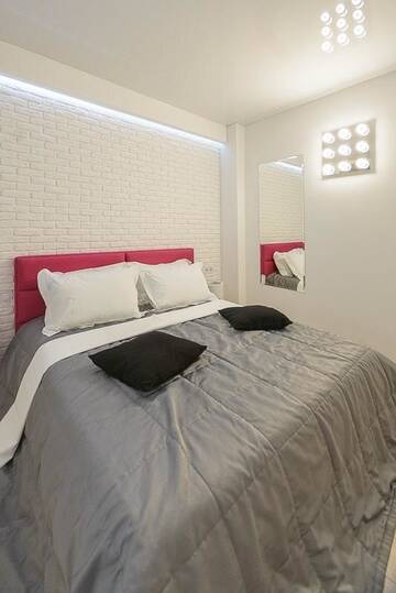 Фотографии Апартаменты Alex Apartments near Kreshatik st г. Киев (Украина) №4 Фото Апартаменты Alex Apartments near Kreshatik st г. Киев 4