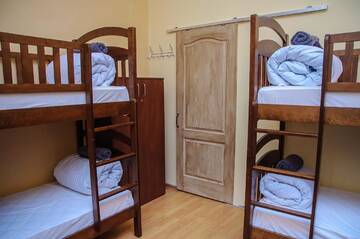 Фотографии Хостелы Golden Globus Hostel г. Киев (Украина) №3 Фото Хостелы Golden Globus Hostel г. Киев 3