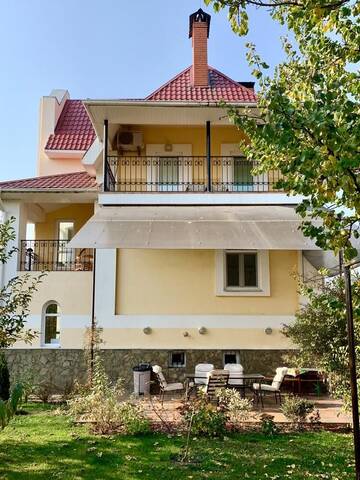 Фотографии Дома для отпуска Sadovyy Comfortable Holiday Home г. Киев (Украина) №2 Фото Дома для отпуска Sadovyy Comfortable Holiday Home г. Киев 2