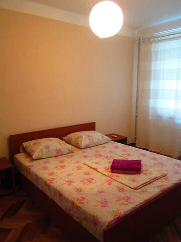 Фотографии Апартаменты Apartment on Peremohy Avenue 16 г. Киев (Украина) №1 Фото Апартаменты Apartment on Peremohy Avenue 16 г. Киев 1