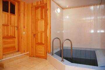 Фотографии Гостевой дом Sauna - akva Relax VIP apartment Kiev г. Киев (Украина) №5 Фото Гостевой дом Sauna - akva Relax VIP apartment Kiev г. Киев 5