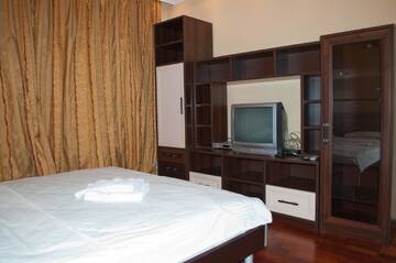 Фотографии Апартаменты KyivStay Pochaynynska Apartment г. Киев (Украина) №3 Фото Апартаменты KyivStay Pochaynynska Apartment г. Киев 3