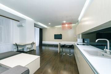 Фотографии Апартаменты VIP apartment on Kreschatik. with terrace г. Киев (Украина) №5 Фото Апартаменты VIP apartment on Kreschatik. with terrace г. Киев 5