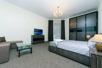 Фотографии Апартаменты VIP 2 bedroms right near Khreashatik г. Киев (Украина) №3 Фото Апартаменты VIP 2 bedroms right near Khreashatik г. Киев 3