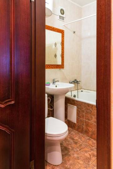 Фотографии Апартаменты Apartment Triokhsviatytelskaya Street 3 г. Киев (Украина) №3 Фото Апартаменты Apartment Triokhsviatytelskaya Street 3 г. Киев 3