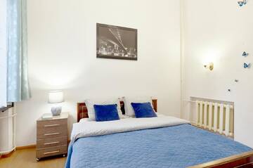 Фотографии Апартаменты S12-58 MODERN APARTHOTEL WITH TWO 2BEDROOMS IN CENTRAL KIEV - BESSARABSKA SQUERE - GULLIVER MALL - OLYMPIC STADIUM - PALACE OF SPORTS - Saksahanskoho St, 12Б г. Киев (Украина) №2 Фото Апартаменты S12-58 MODERN APARTHOTEL WITH TWO 2BEDROOMS IN CENTRAL KIEV - BESSARABSKA SQUERE - GULLIVER MALL - OLYMPIC STADIUM - PALACE OF SPORTS - Saksahanskoho St, 12Б г. Киев 2