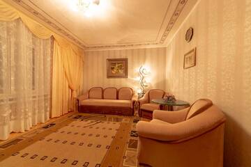 Фотографии Апартаменты Comfortable three bedroom apartment st. Kutuzova, 14 г. Киев (Украина) №2 Фото Апартаменты Comfortable three bedroom apartment st. Kutuzova, 14 г. Киев 2