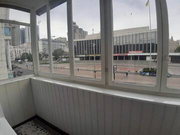Фотографии Апартаменты Двухкомнатная вид на Дворец Украина г. Киев (Украина) №3 Фото Апартаменты Двухкомнатная вид на Дворец Украина г. Киев 3