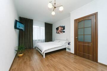 Фотографии Апартаменты Cozy Apartment on Gmyri 12b near metro Poznyaki г. Киев (Украина) №1 Фото Апартаменты Cozy Apartment on Gmyri 12b near metro Poznyaki г. Киев 1