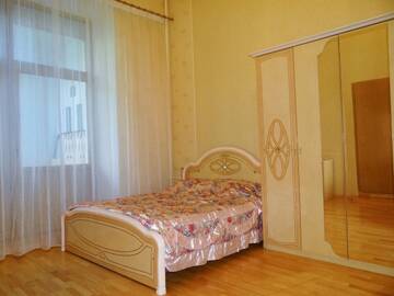 Фотографии Апартаменты KyivHome with 3bedrooms, Jaccuzzi, Sauna г. Киев (Украина) №5 Фото Апартаменты KyivHome with 3bedrooms, Jaccuzzi, Sauna г. Киев 5