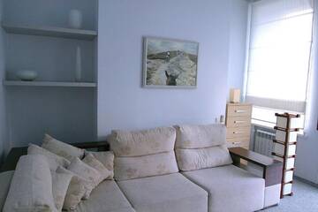 Фотографии Одноместный номер с балконом Проживание в семье CENTER, MAIDAN 1 Separate Guest Room for 1 PERSON ONLY in a Big Apartment Shared with the Lessor г. Киев (Украина) №54 Фото номера Одноместный номер с балконом Проживание в семье CENTER, MAIDAN 1 Separate Guest Room for 1 PERSON ONLY in a Big Apartment Shared with the Lessor г. Киев 54