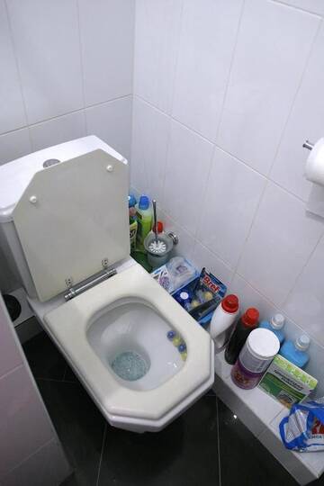 Фотографии Одноместный номер с балконом Проживание в семье CENTER, MAIDAN 1 Separate Guest Room for 1 PERSON ONLY in a Big Apartment Shared with the Lessor г. Киев (Украина) №103 Фото номера Одноместный номер с балконом Проживание в семье CENTER, MAIDAN 1 Separate Guest Room for 1 PERSON ONLY in a Big Apartment Shared with the Lessor г. Киев 103