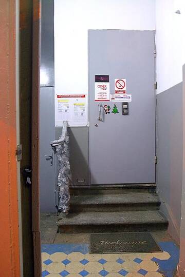 Фотографии Одноместный номер с балконом Проживание в семье CENTER, MAIDAN 1 Separate Guest Room for 1 PERSON ONLY in a Big Apartment Shared with the Lessor г. Киев (Украина) №133 Фото номера Одноместный номер с балконом Проживание в семье CENTER, MAIDAN 1 Separate Guest Room for 1 PERSON ONLY in a Big Apartment Shared with the Lessor г. Киев 133
