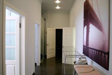 Фотографии Одноместный номер с балконом Проживание в семье CENTER, MAIDAN 1 Separate Guest Room for 1 PERSON ONLY in a Big Apartment Shared with the Lessor г. Киев (Украина) №20 Фото номера Одноместный номер с балконом Проживание в семье CENTER, MAIDAN 1 Separate Guest Room for 1 PERSON ONLY in a Big Apartment Shared with the Lessor г. Киев 20