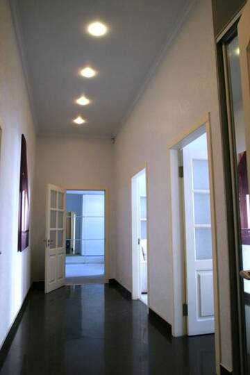 Фотографии Одноместный номер с балконом Проживание в семье CENTER, MAIDAN 1 Separate Guest Room for 1 PERSON ONLY in a Big Apartment Shared with the Lessor г. Киев (Украина) №95 Фото номера Одноместный номер с балконом Проживание в семье CENTER, MAIDAN 1 Separate Guest Room for 1 PERSON ONLY in a Big Apartment Shared with the Lessor г. Киев 95