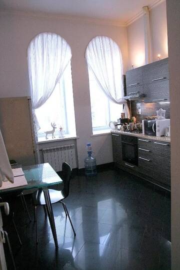 Фотографии Одноместный номер с балконом Проживание в семье CENTER, MAIDAN 1 Separate Guest Room for 1 PERSON ONLY in a Big Apartment Shared with the Lessor г. Киев (Украина) №97 Фото номера Одноместный номер с балконом Проживание в семье CENTER, MAIDAN 1 Separate Guest Room for 1 PERSON ONLY in a Big Apartment Shared with the Lessor г. Киев 97