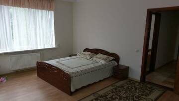 Фотографии Апартаменты Sviatoshyn apartment г. Киев (Украина) №1 Фото Апартаменты Sviatoshyn apartment г. Киев 1