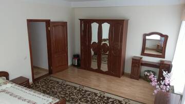 Фотографии Апартаменты Sviatoshyn apartment г. Киев (Украина) №2 Фото Апартаменты Sviatoshyn apartment г. Киев 2