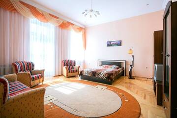 Фотографии Апартаменты Apartments on Maidan Nezalezhnosti г. Киев (Украина) №1 Фото Апартаменты Apartments on Maidan Nezalezhnosti г. Киев 1