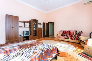 Фотографии Апартаменты Apartments on Maidan Nezalezhnosti г. Киев (Украина) №3 Фото Апартаменты Apartments on Maidan Nezalezhnosti г. Киев 3