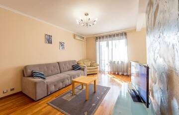 Фотографии Апартаменты Apartment on Triokhsviatytelska г. Киев (Украина) №3 Фото Апартаменты Apartment on Triokhsviatytelska г. Киев 3