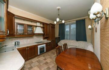 Фотографии Апартаменты Apartments near the Olympic Stadium г. Киев (Украина) №2 Фото Апартаменты Apartments near the Olympic Stadium г. Киев 2