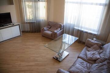 Фотографии Апартаменты Two Bedroom Apartment with Jacuzzi & Balcony г. Киев (Украина) №2 Фото Апартаменты Two Bedroom Apartment with Jacuzzi & Balcony г. Киев 2