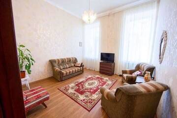 Фотографии Апартаменты Apartment in Most Historic Upscale Neighborhood г. Киев (Украина) №5 Фото Апартаменты Apartment in Most Historic Upscale Neighborhood г. Киев 5
