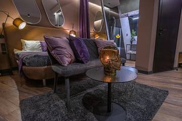Фотографии Апартаменты Luxury Upscale Apartments On Maydan г. Киев (Украина) №4 Фото Апартаменты Luxury Upscale Apartments On Maydan г. Киев 4