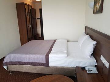 Фото номера Стандартный двухместный номер с 1 кроватью Отель Bratislava Hotel Kyiv г. Киев 7
