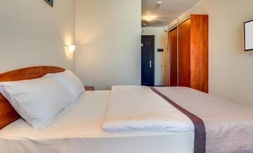 Фото номера Стандартный одноместный номер Отель Bratislava Hotel Kyiv г. Киев 8