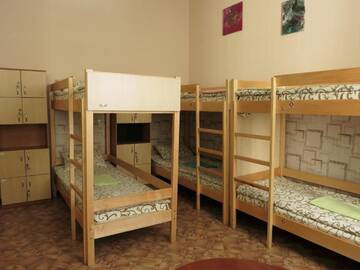 Фото номера Кровать в общем 8-местном номере Хостелы Хостел Delil г. Киев 13