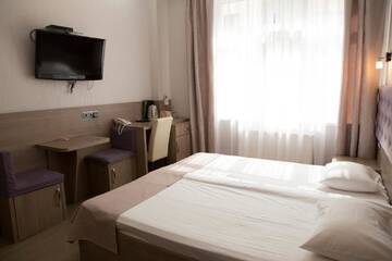 Фото номера Полулюкс Отель Hotel Elegant г. Киев 4