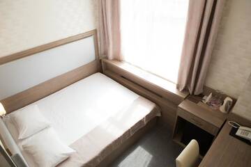 Фото номера Улучшенный двухместный номер с 1 кроватью Отель Hotel Elegant г. Киев 2