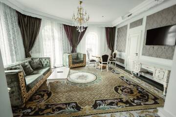 Фото номера Апартаменты Отель Роял Гранд Отель г. Киев 5