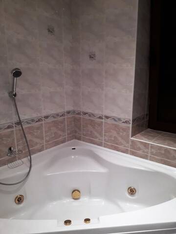 Фото номера Апартаменты Делюкс Апартаменты Luxury Apartments Darvina Street г. Киев 27