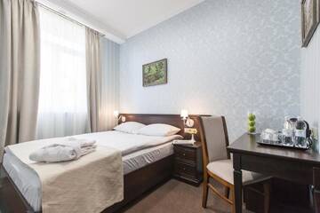 Фото номера Стандартный номер с кроватью размера &quot;queen-size&quot; Отель West Park Hotel г. Киев 8