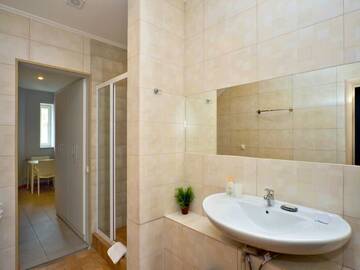 Фото номера Номер-студио с сауной Отель Best Season Apart Hotel г. Киев 7