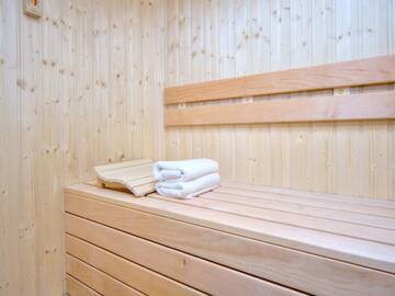 Фото номера Номер-студио с сауной Отель Best Season Apart Hotel г. Киев 3