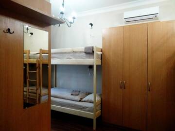 Фото номера Кровать в общем номере с 4 кроватями Хостелы Belokorichi г. Киев 7