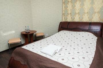 Фото номера Полулюкс Отель Chyhorinskyi Hotel г. Киев 2