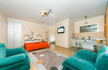 Фото номера Апартаменты с балконом - ул. Трехсвятительская, 3 Апартаменты Apartments on Independence Square г. Киев 2
