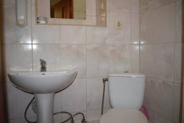 Фото номера Стандартный четырехместный номер Отель Hotel Desna KUT г. Киев 7