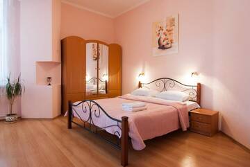 Фото номера Апартаменты Апартаменты Home Hotel Apartments on Mykhailivska Square - Kiev г. Киев 16