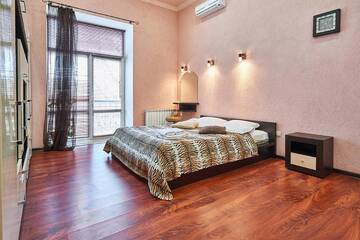 Фото номера Апартаменты с 1 спальней - улица Лысенко, 1 Апартаменты Home Hotel Apartments on Zoloti Vorota г. Киев 6